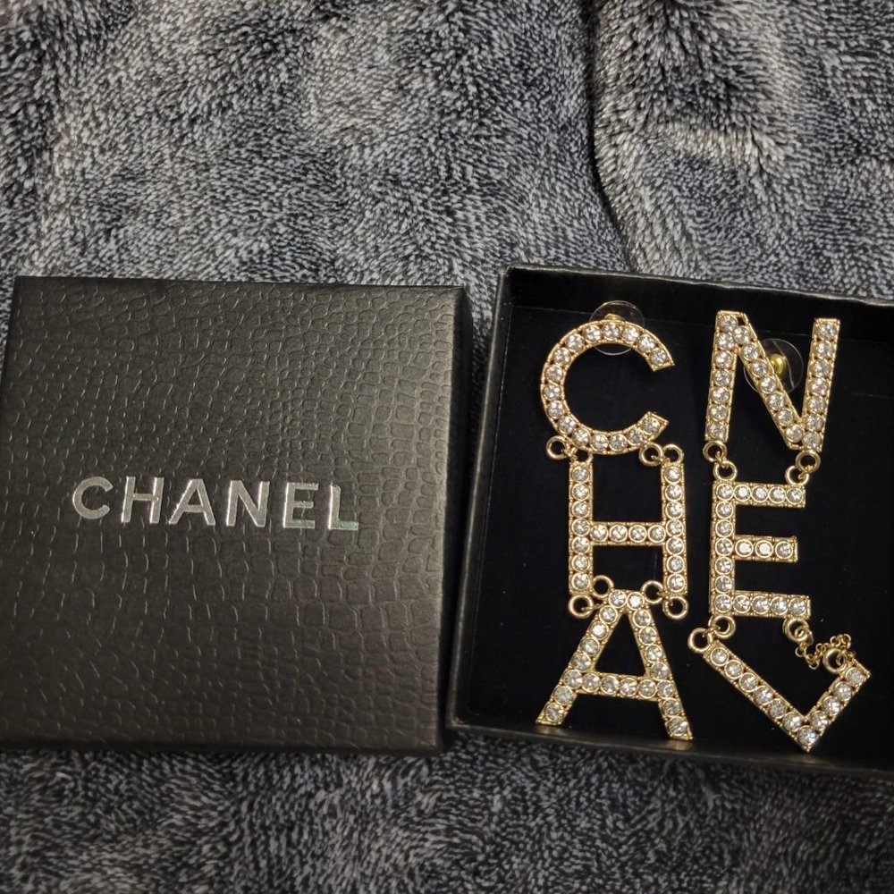 Chanel Cha-Nel Earings